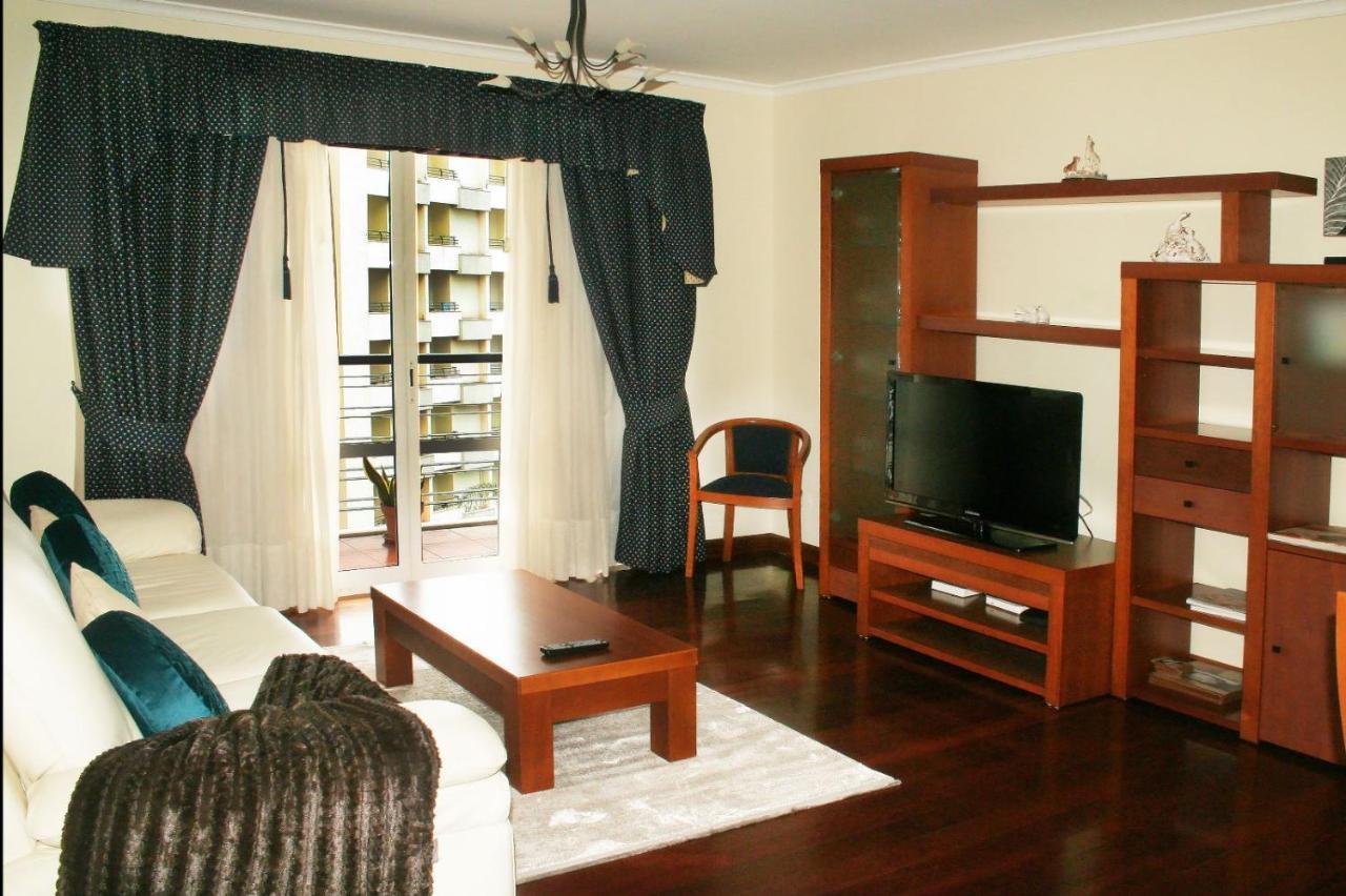 Smarts Apartment Da Ajuda フンシャル エクステリア 写真