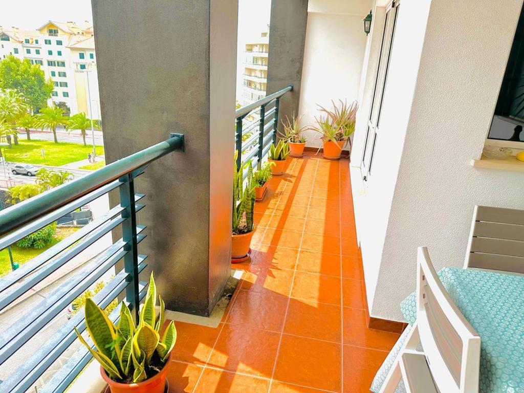 Smarts Apartment Da Ajuda フンシャル エクステリア 写真